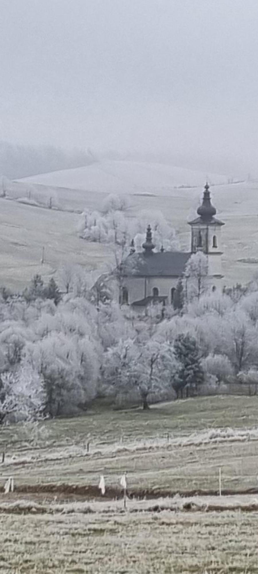 Agroturystyka Izby Bagian luar foto